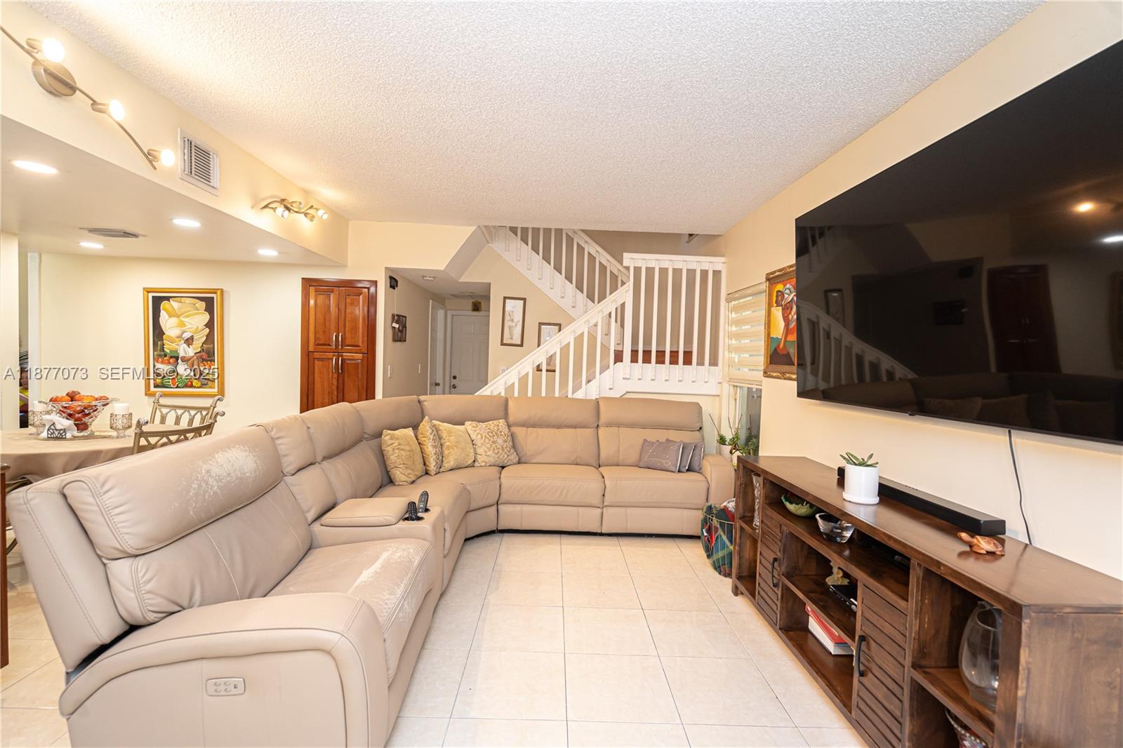 15905 Southwest 83rd Terrace Miami, FL 33193 - Photo 26 of 79