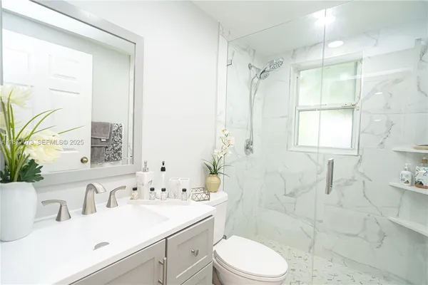 $750,000 | 15905 Southwest 83rd Terrace, Miami, FL 33193