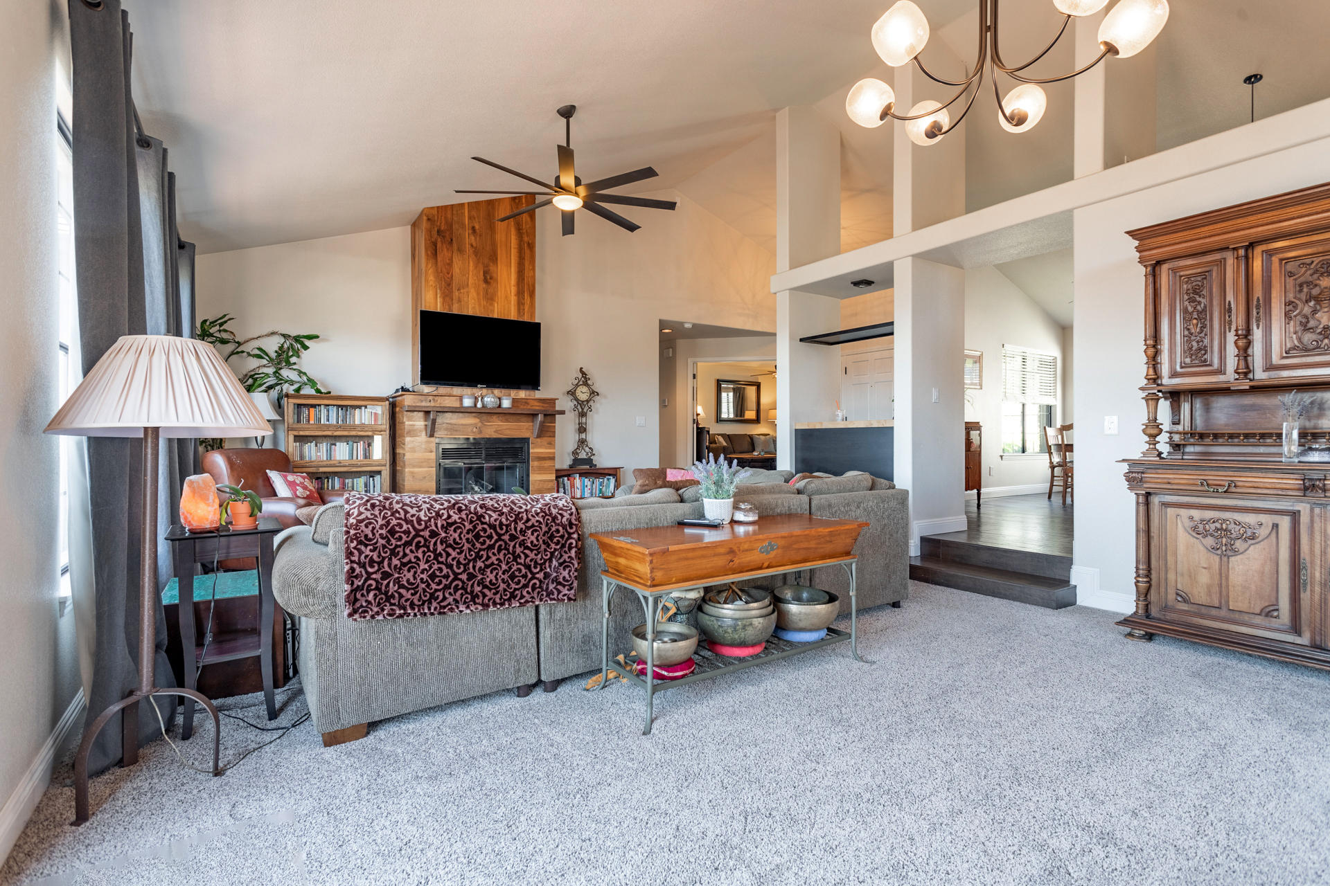 3150 Pinot Path Redding, CA 96001 - Photo 11 of 40 41 Living