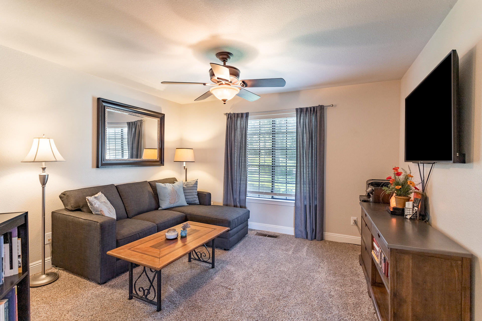 3150 Pinot Path Redding, CA 96001 - Photo 19 of 40 60 Bedroom_Office