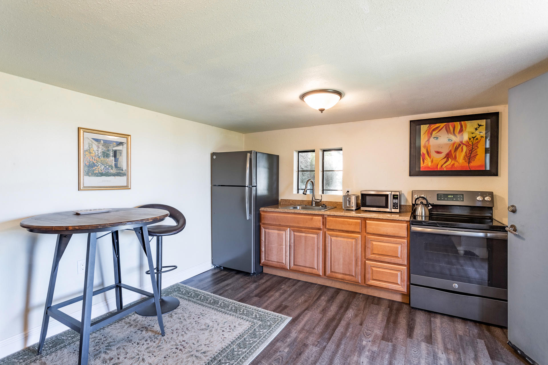 3150 Pinot Path Redding, CA 96001 - Photo 28 of 40 74 Downstairs Suite Kitchen