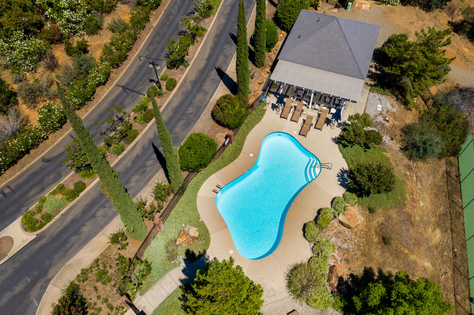 3150 Pinot Path Redding, CA 96001 - Photo 38 of 40 123 Pool