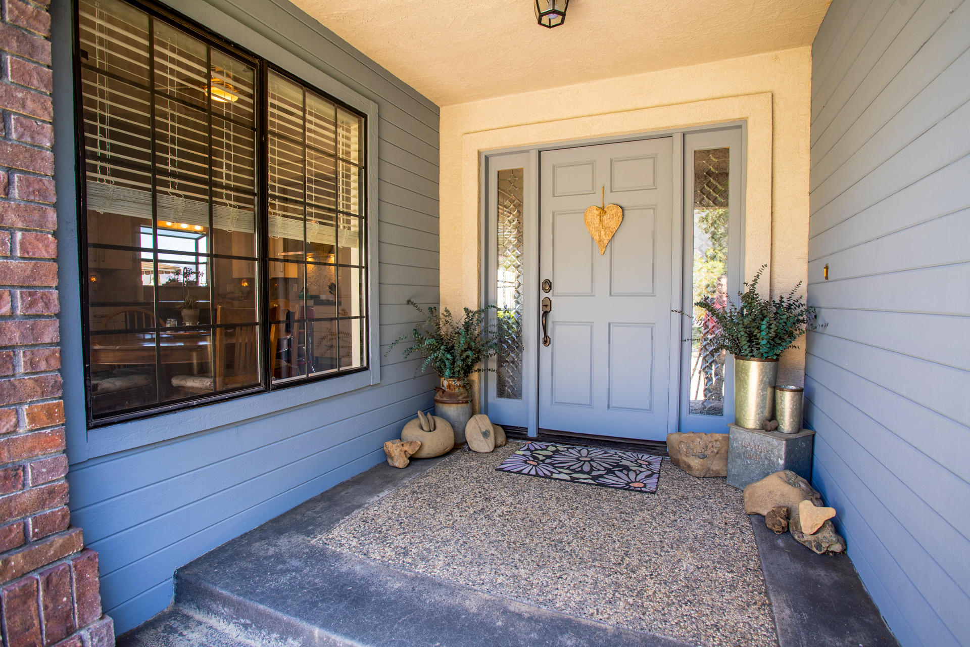 3150 Pinot Path Redding, CA 96001 - Photo 4 of 40 4 Front Door