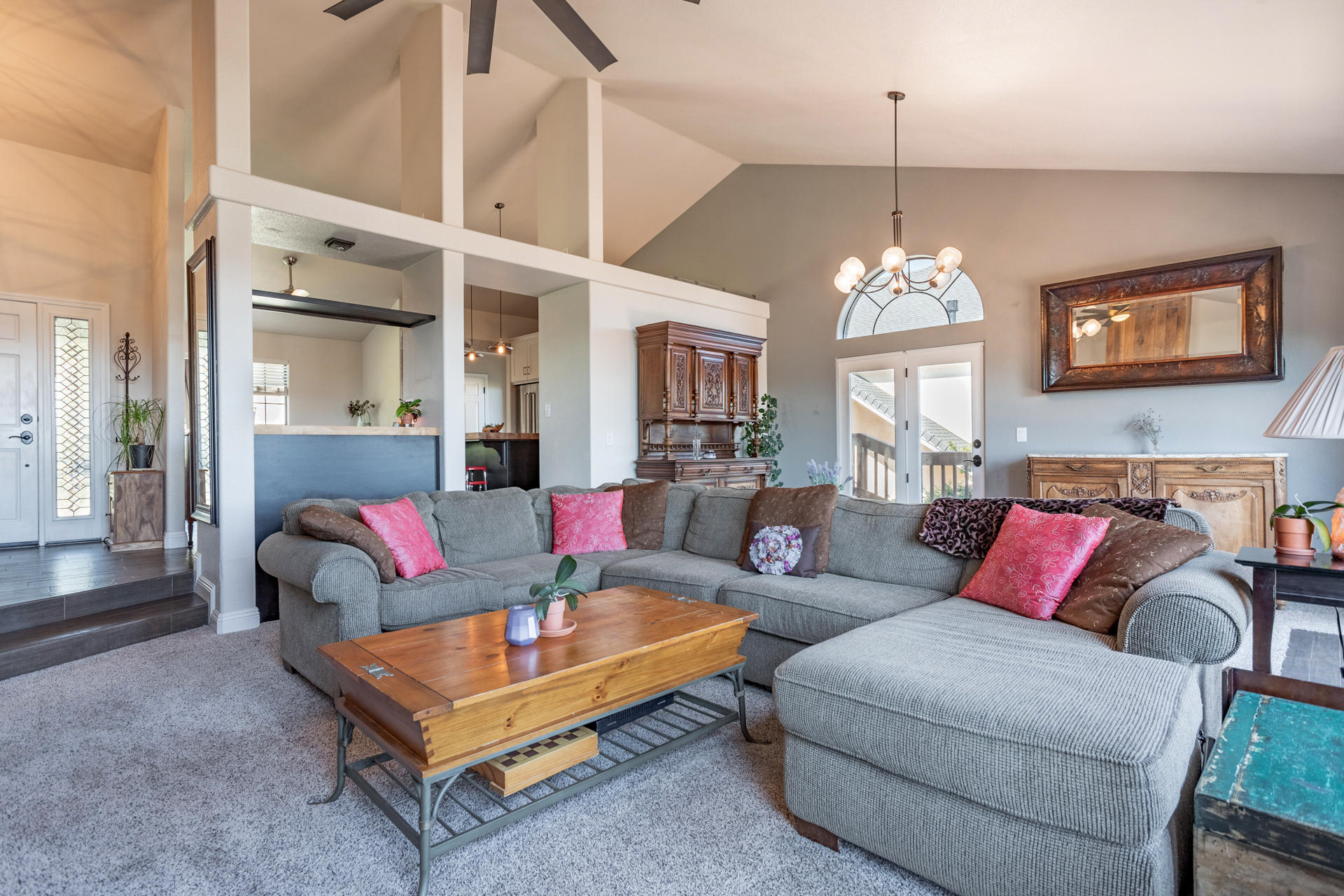 3150 Pinot Path Redding, CA 96001 - Photo 10 of 40 40 Living