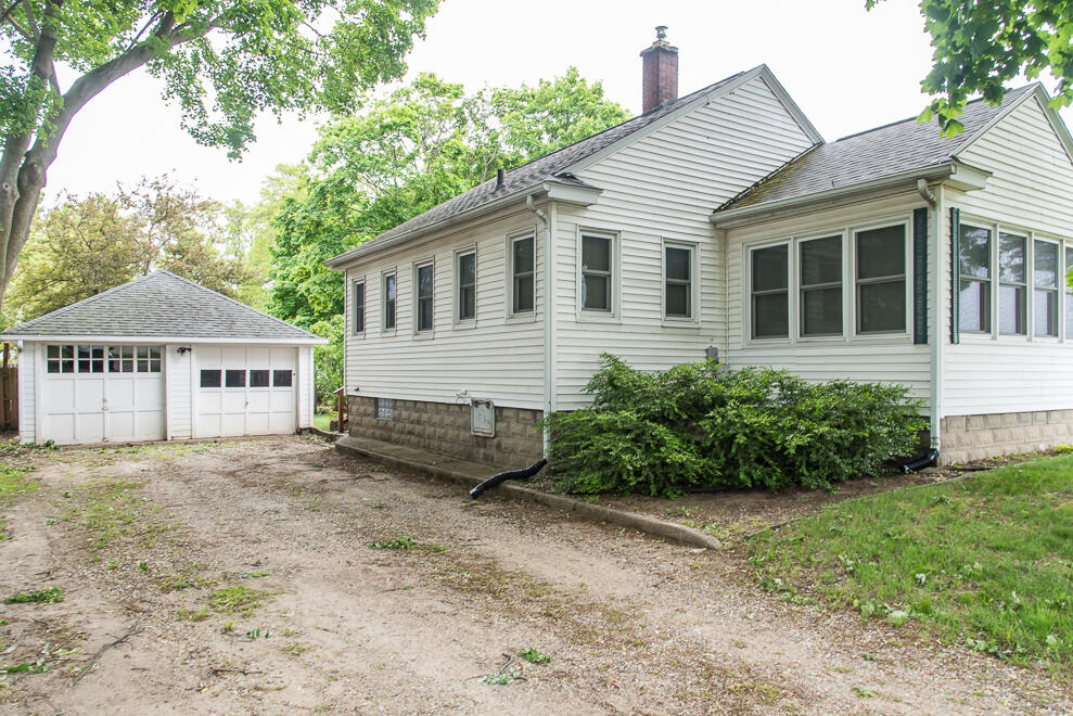 9203 Portage Road Portage, MI 49002 - Photo 25 of 30 DSC_3093