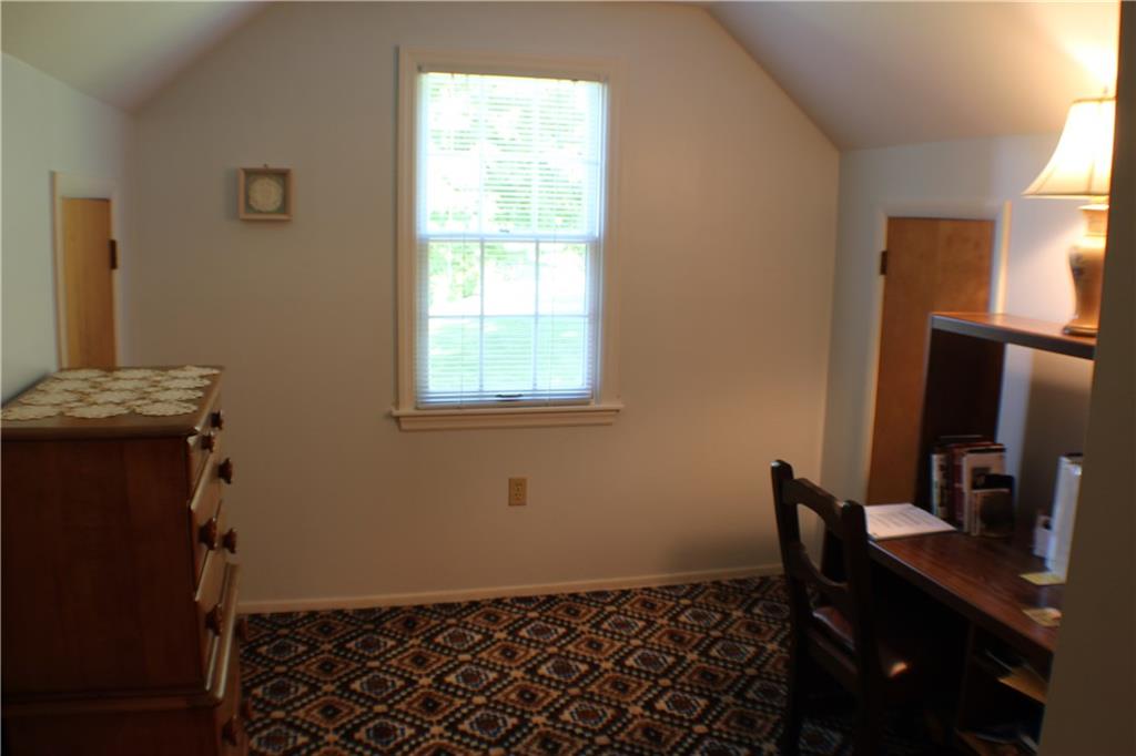 3053 Investors Road Washington, PA 15301 - Photo 11 of 18 Gallery Image 11
