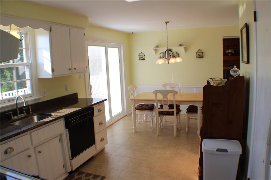 3053 Investors Road Washington, PA 15301 - Photo 4 of 18 Gallery Image 4
