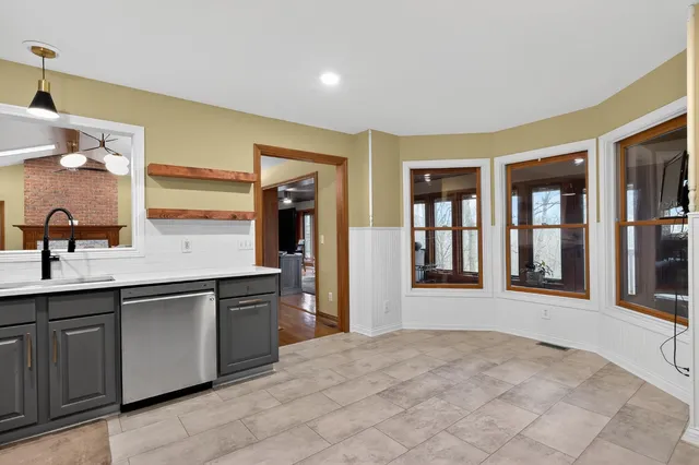 $599,900 | 20074 Ravenda Drive, Lawrenceburg, IN 47025