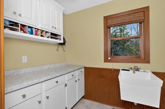 $599,900 | 20074 Ravenda Drive, Lawrenceburg, IN 47025