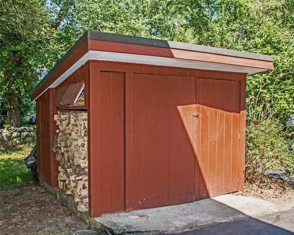 138 Little Rest Road South Kingstown, RI 02881 - Photo 32 of 32 Gallery Image 32