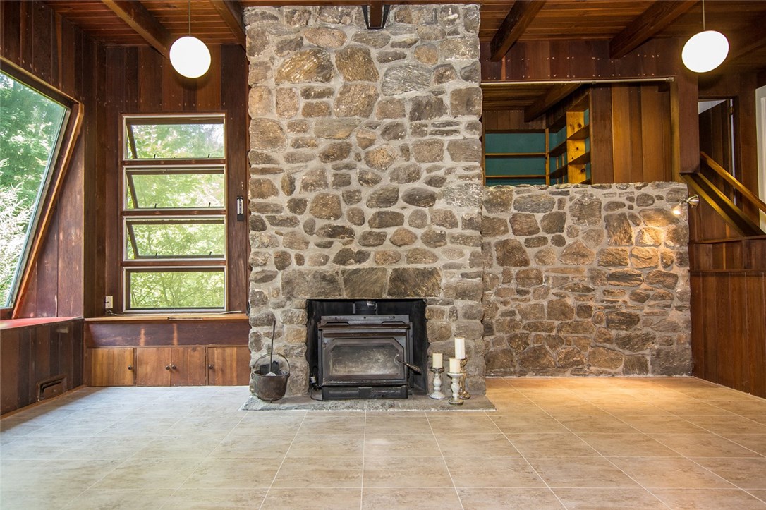 138 Little Rest Road South Kingstown, RI 02881 - Photo 4 of 32 Gallery Image 4