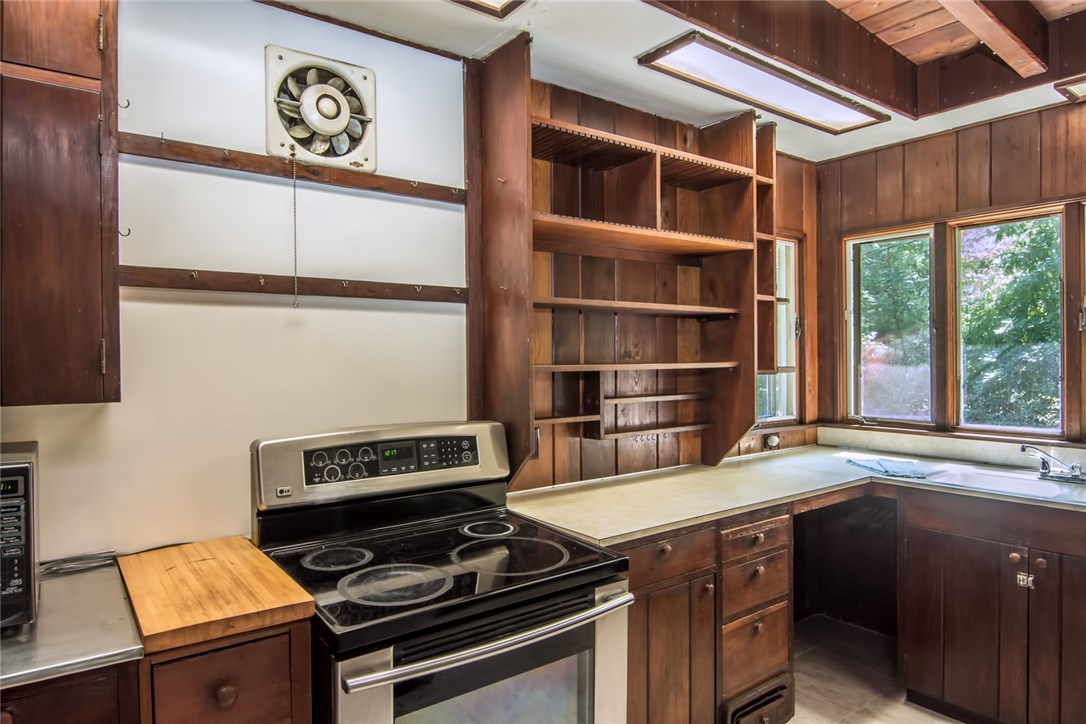 138 Little Rest Road South Kingstown, RI 02881 - Photo 10 of 32 Gallery Image 10