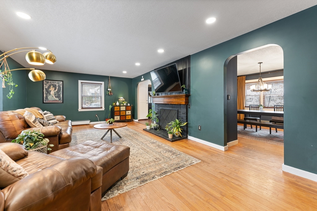 1180 Calkins Road Palmer, MA 01069 - Photo 11 of 39 Gallery Image 11