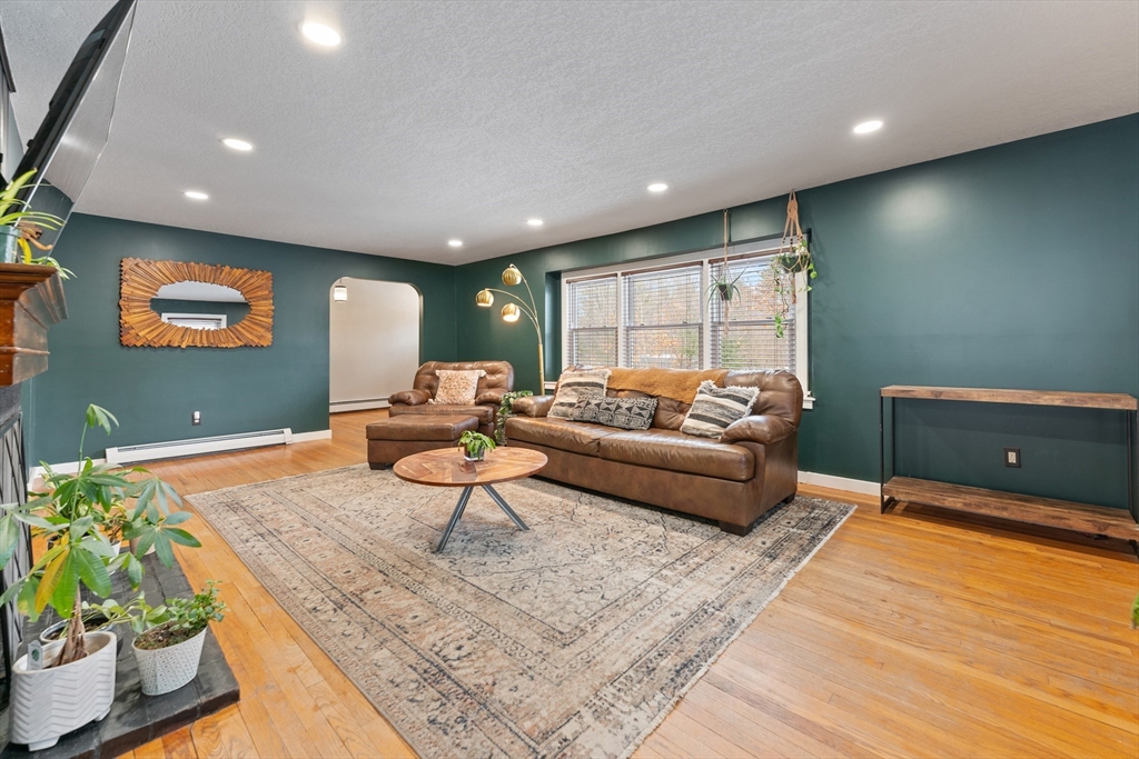 1180 Calkins Road Palmer, MA 01069 - Photo 8 of 39 Gallery Image 8