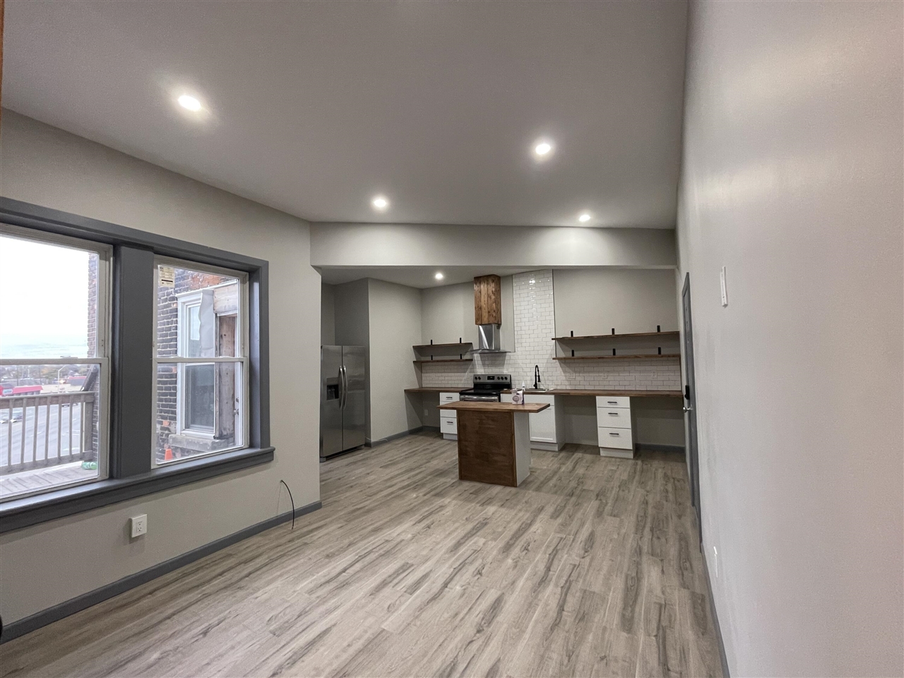 4031 Wesson Street, Unit : 304 Detroit, MI 48210 - Photo 1 of 7