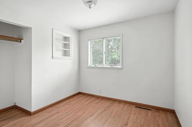 $300,000 | 9222 North McKinley Road, Montrose, MI 48457