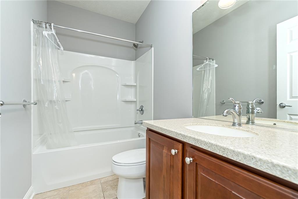 3957 Long Ridge Boulevard Carmel, IN 46074 - Photo 33 of 40 Gallery Image 33