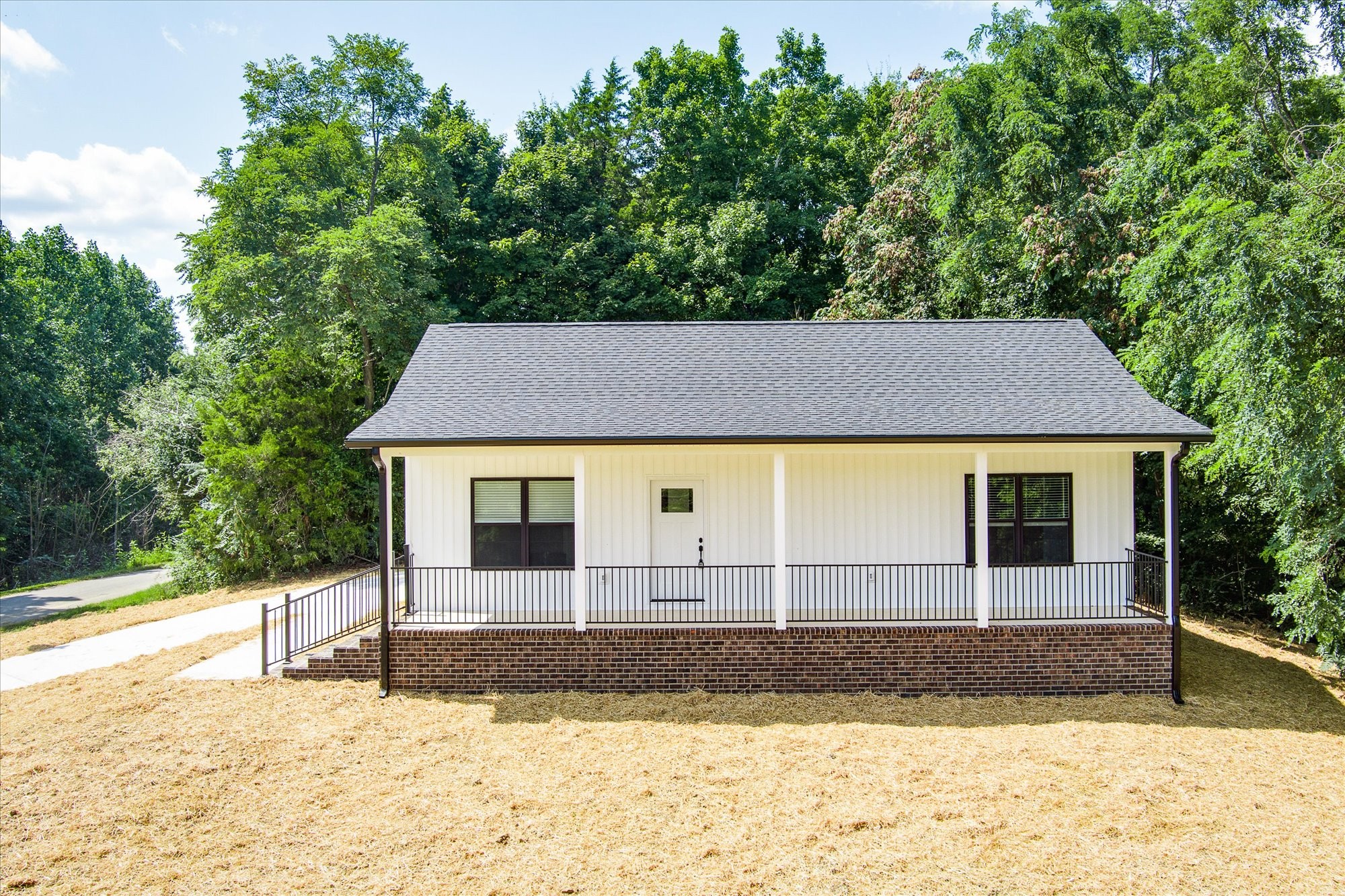 2385 Pea Ridge Fire Tower Road Celina, TN 38551 - Photo 4 of 34 Gallery Image 4
