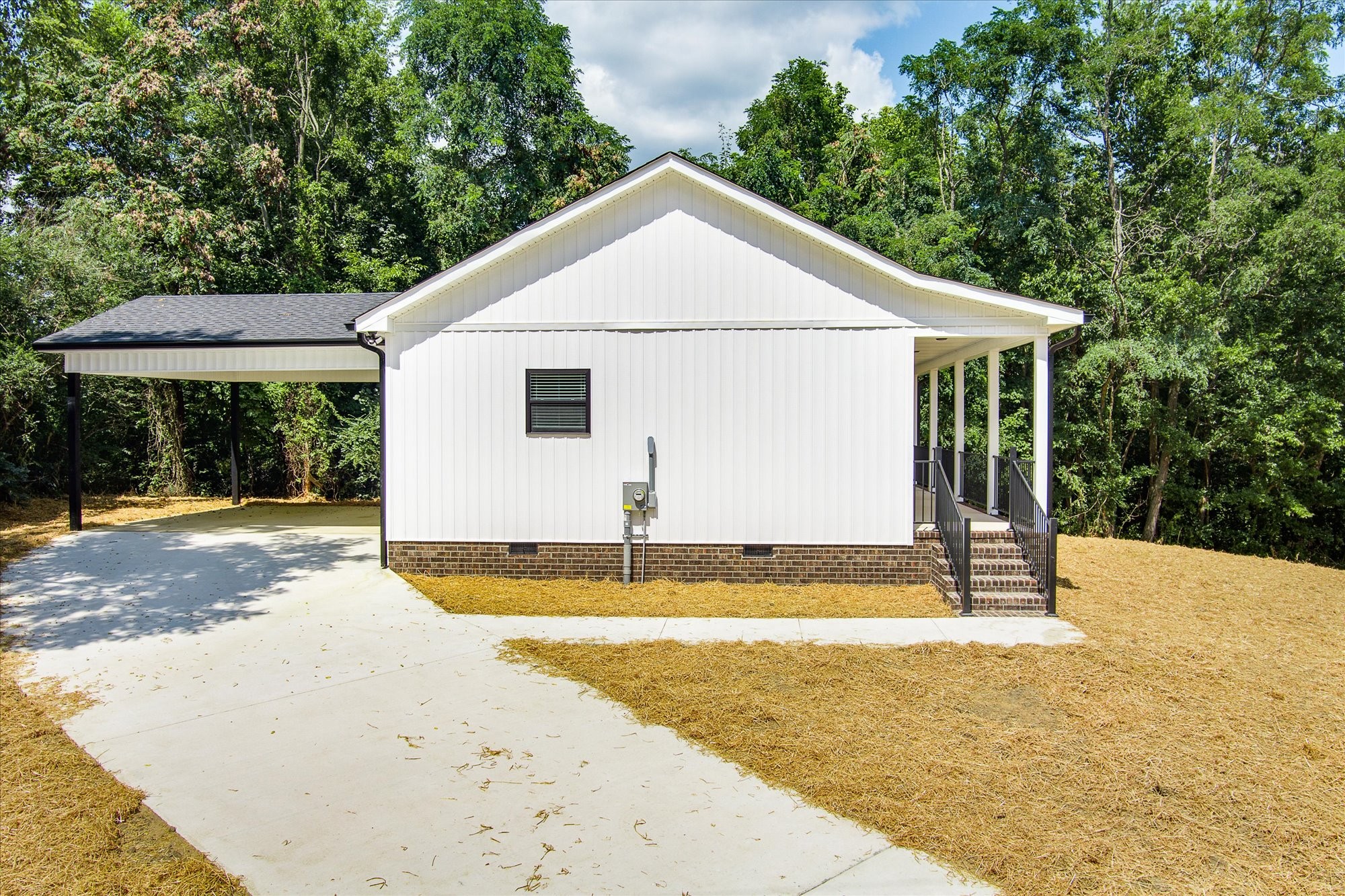 2385 Pea Ridge Fire Tower Road Celina, TN 38551 - Photo 5 of 34 Gallery Image 5