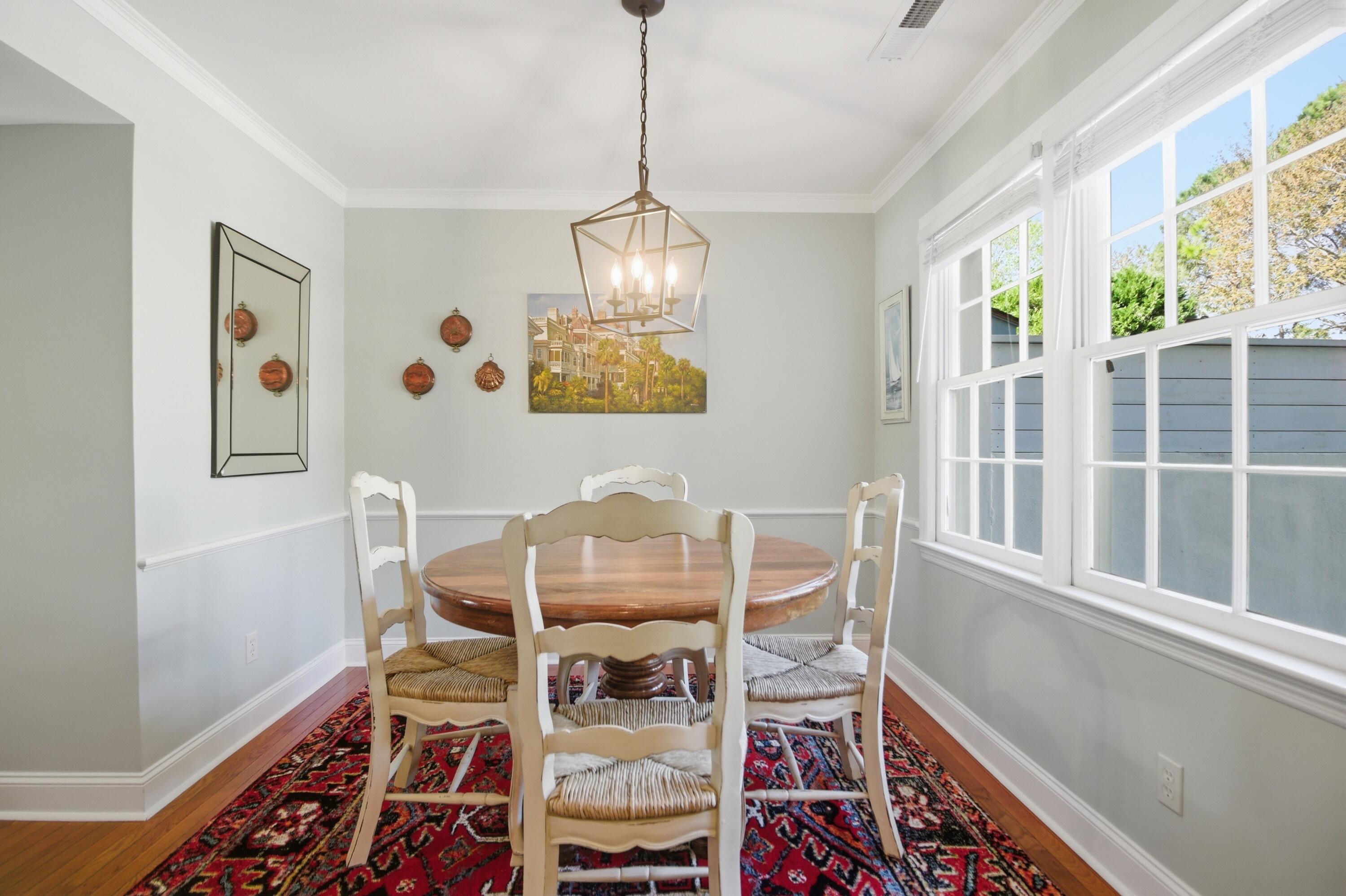 1530 Village Square, Unit 1 Mount Pleasant, SC 29464 - Photo 9 of 33 Dining