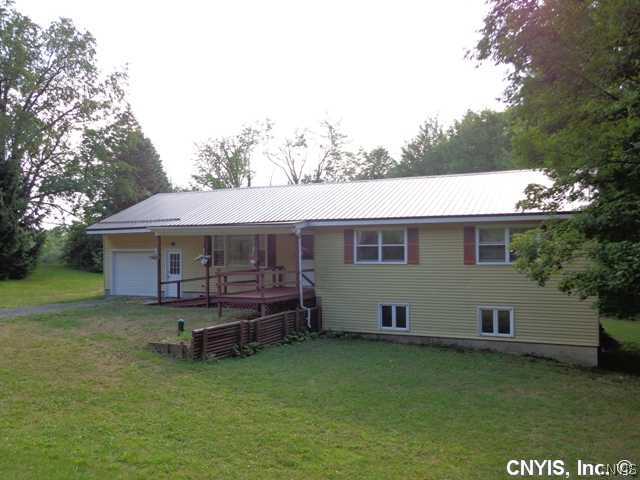 527 County Rte 54 Schroeppel, NY 13132 - Photo 1 of 1 Exterior Front