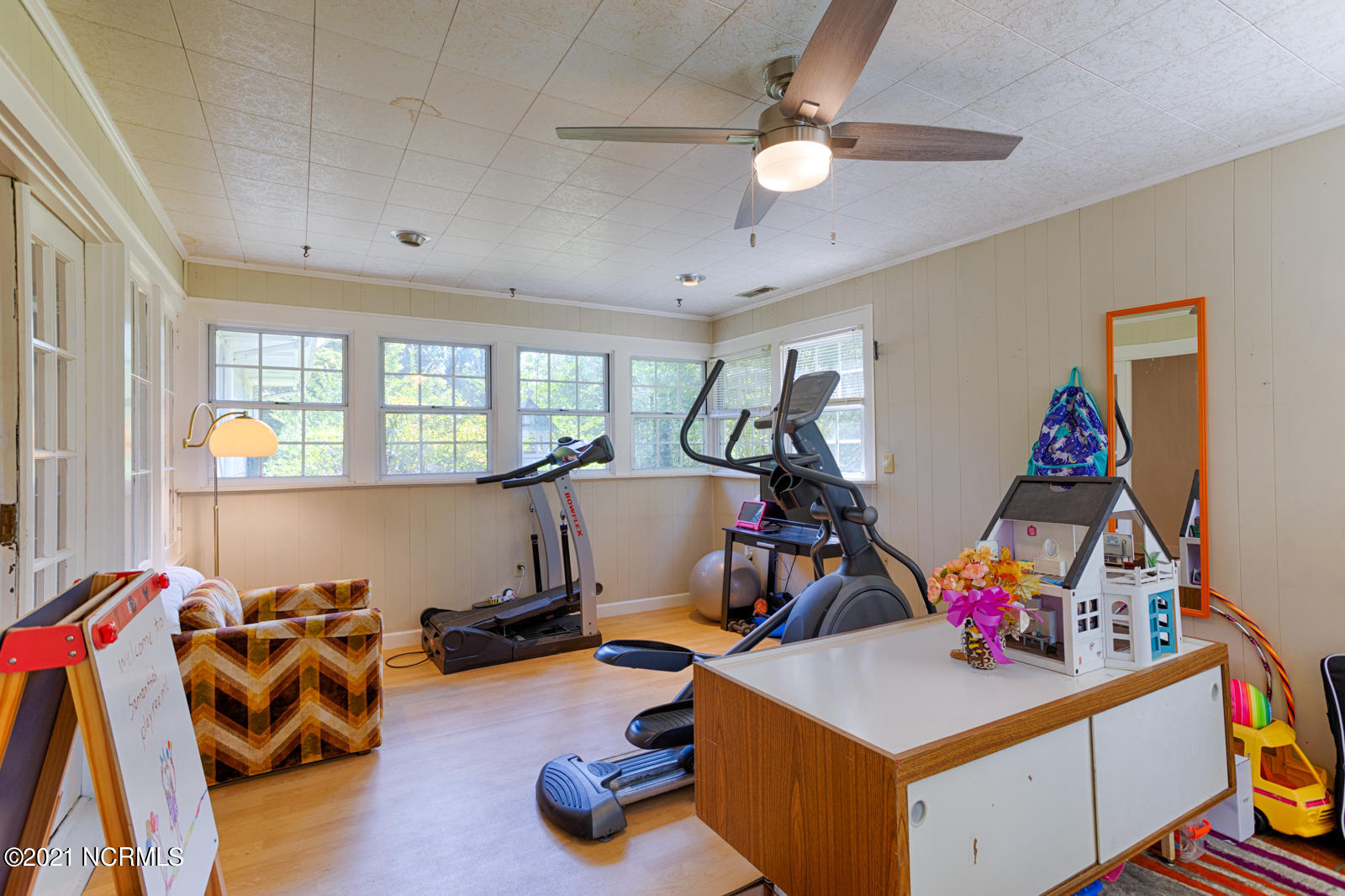 306 Golf Road Plymouth, NC 27962 - Photo 35 of 71 Sunroom