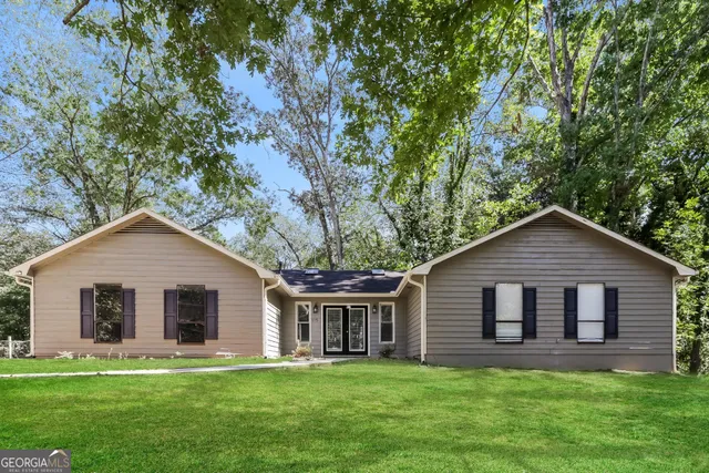 $2,240 | 115 Poplar Way, Fayetteville, GA 30214