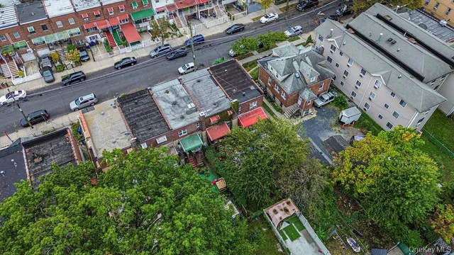 $750,000 | 1159 East 224th Street | Edenwald