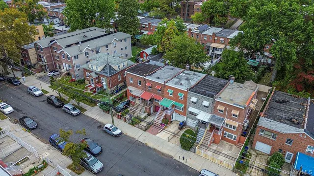 $750,000 | 1159 East 224th Street | Edenwald