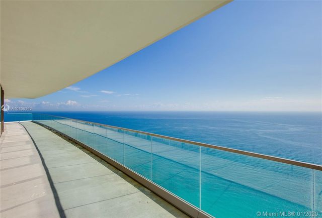 $5,400,000 | 18975 Collins Avenue, Unit 4400, Sunny Isles Beach, FL 33160