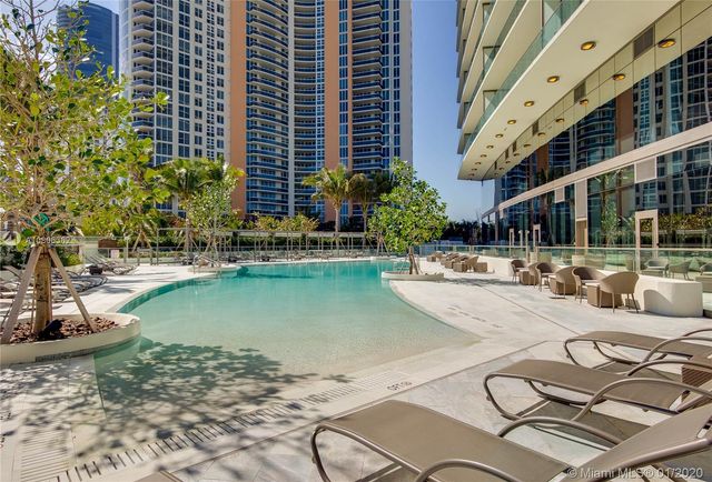 $5,400,000 | 18975 Collins Avenue, Unit 4400, Sunny Isles Beach, FL 33160
