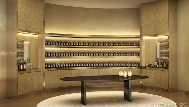 $5,400,000 | 18975 Collins Avenue, Unit 4400, Sunny Isles Beach, FL 33160