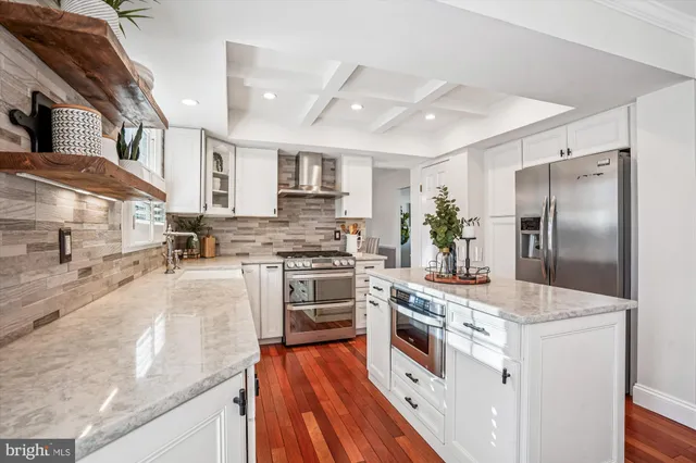 $869,900 | 2619 New Banner Lane, Herndon, VA 20171