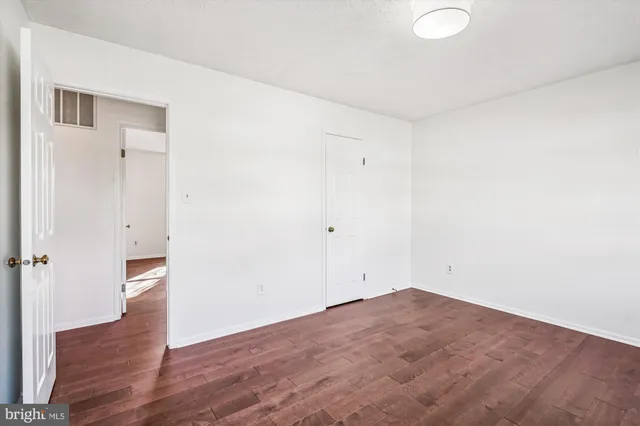 $869,900 | 2619 New Banner Lane, Herndon, VA 20171