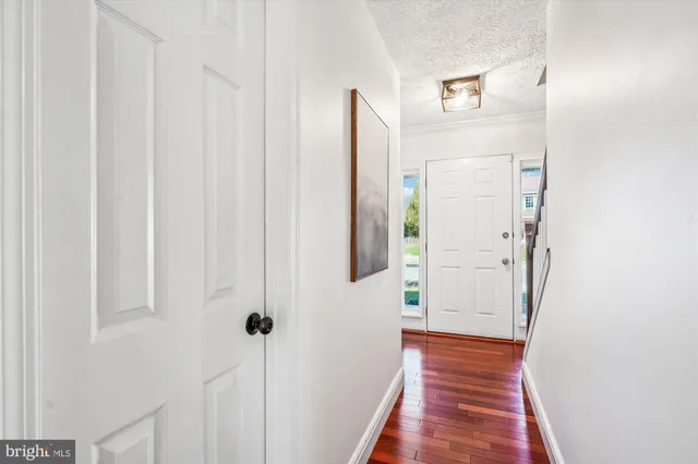 $869,900 | 2619 New Banner Lane, Herndon, VA 20171