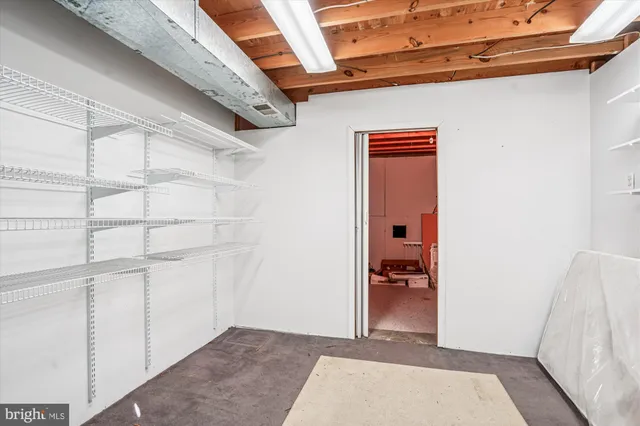 $869,900 | 2619 New Banner Lane, Herndon, VA 20171