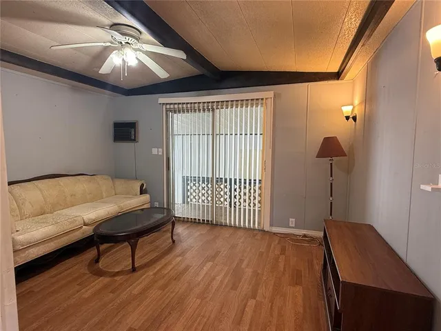 $92,999 | 5104 Little Lake Court, Zephyrhills, FL 33542