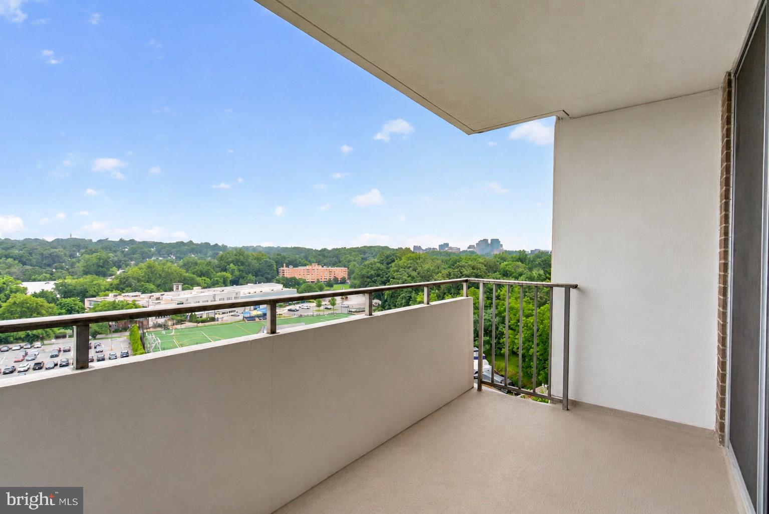 5101 River Road, Unit 1515 Bethesda, MD 20816 - Photo 17 of 33 Balcony faces North