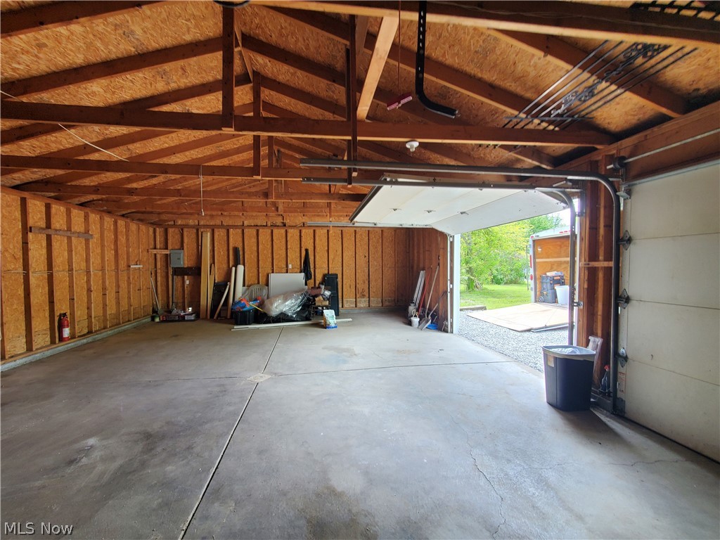 724 Briggs Road Leavittsburg, OH 44430 - Photo 26 of 38