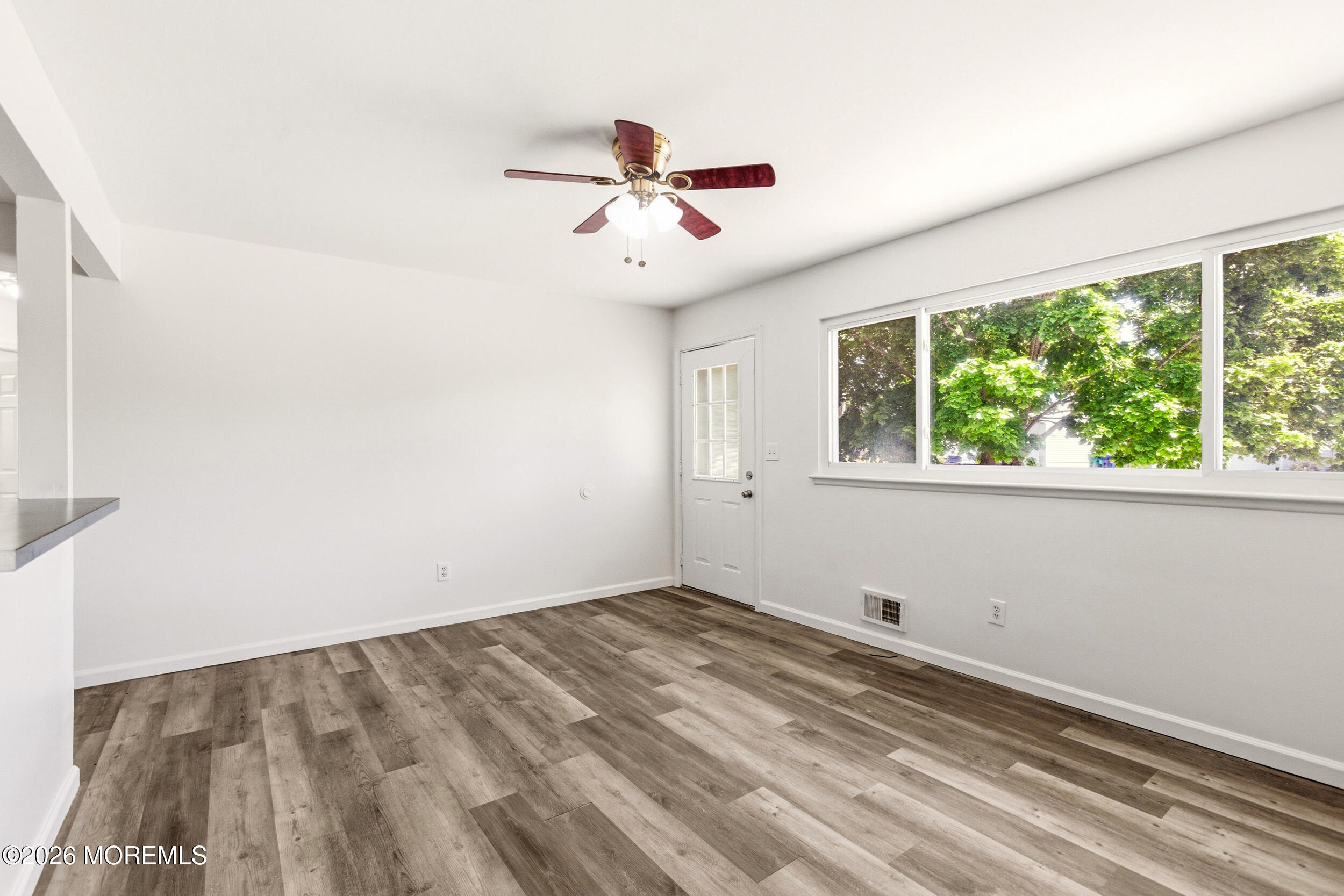 9 Annapolis Road Toms River, NJ 08757 - Photo 8 of 29 8_9 annapolis rd_8