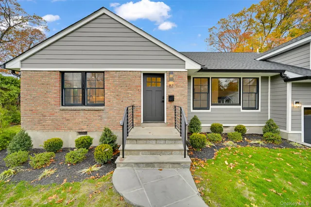 $1,400,000 | 82 Seton Drive, New Rochelle, NY 10804