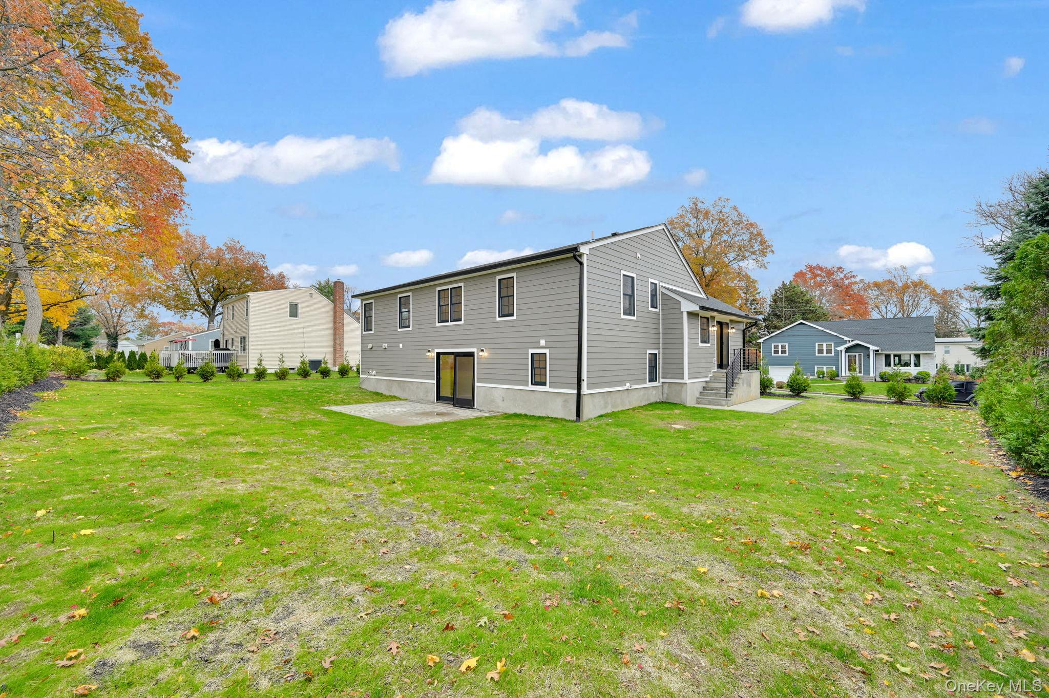 82 Seton Drive New Rochelle, NY 10804 - Photo 45 of 50 a view of a house with backyard
