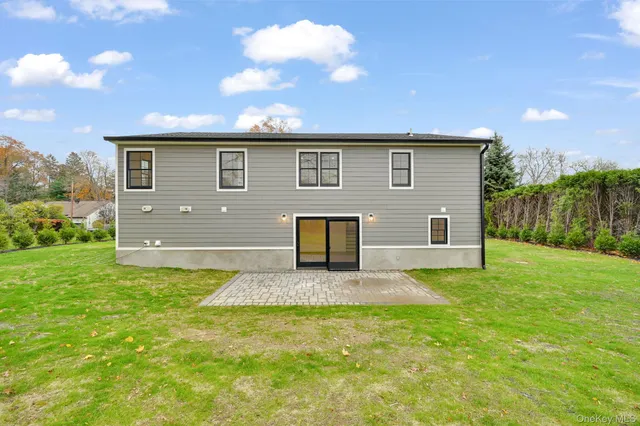 $1,400,000 | 82 Seton Drive, New Rochelle, NY 10804