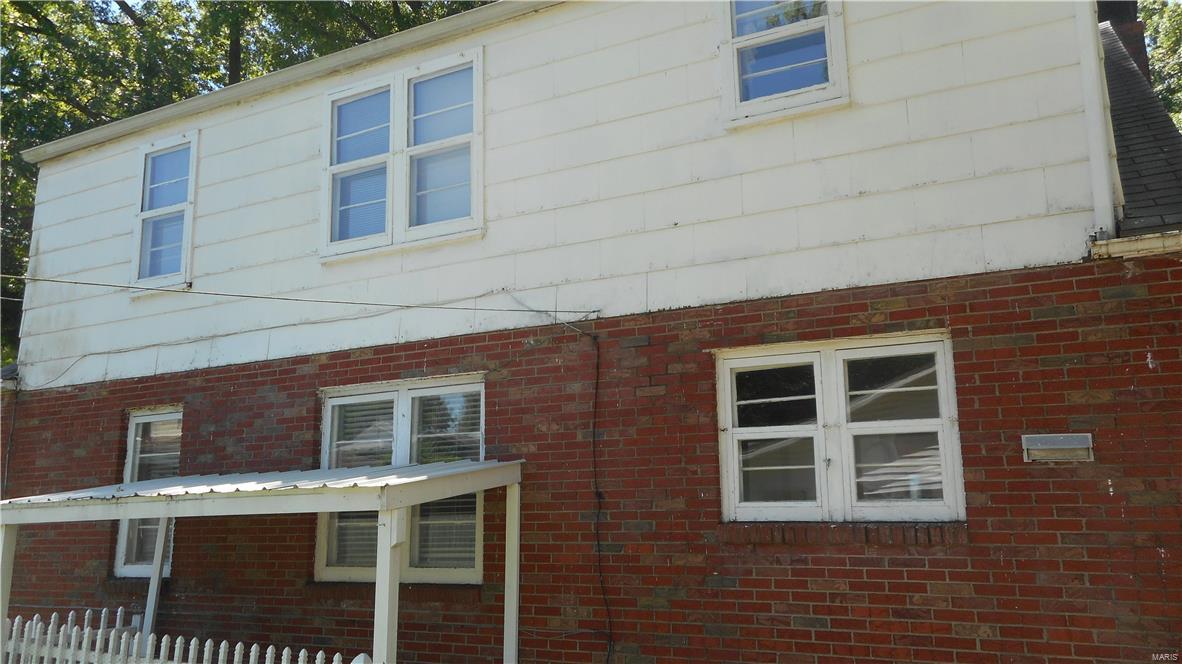 858 Danforth Street Alton, IL 62002 - Photo 4 of 24