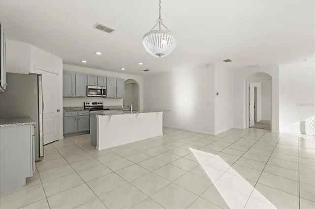 $368,500 | 3805 Heartleaf Lane, Mount Dora, FL 32757