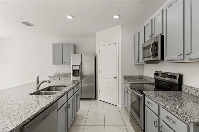 $368,500 | 3805 Heartleaf Lane, Mount Dora, FL 32757