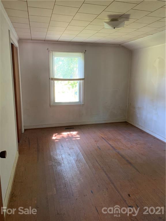 1214 Enola Road Morganton, NC 28655 - Photo 20 of 23 Gallery Image 20