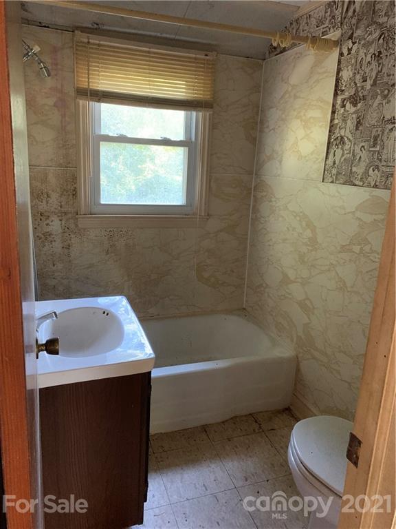 1214 Enola Road Morganton, NC 28655 - Photo 22 of 23 Gallery Image 22