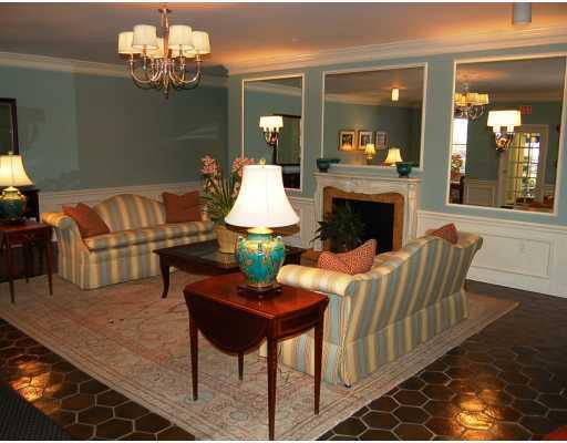 300 Fox Chapel Road, Unit 518 Pittsburgh, PA 15238 - Photo 3 of 18 Lobby/Reception.