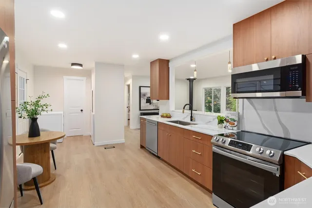 $649,950 | 1119 Park Circle, Bothell, WA 98021